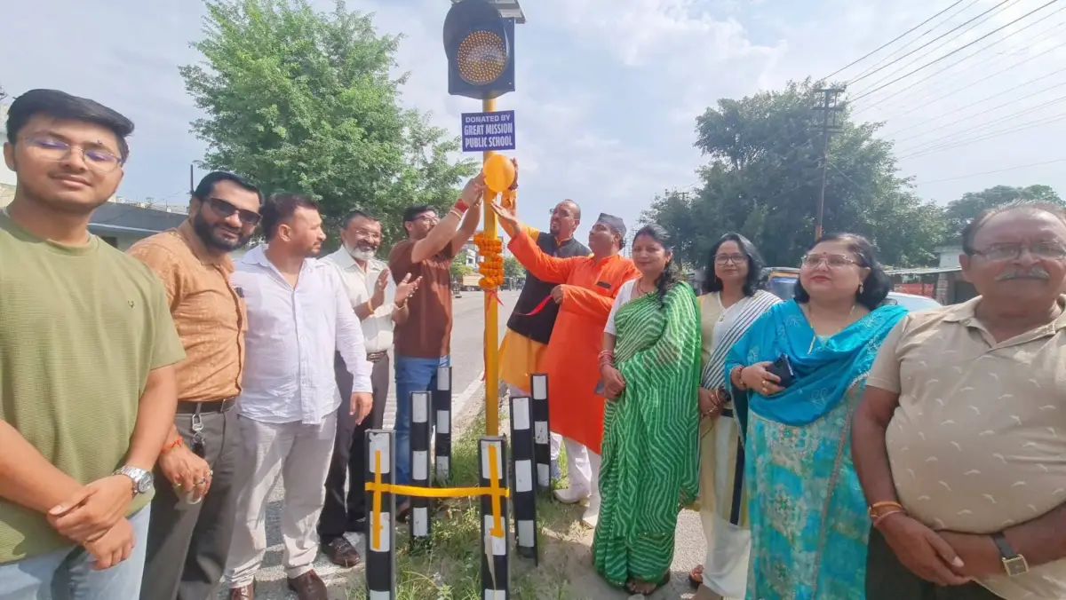 सड़क सुरक्षा की दिशा में ग्रेट मिशन पब्लिक स्कूल की एक और पहल