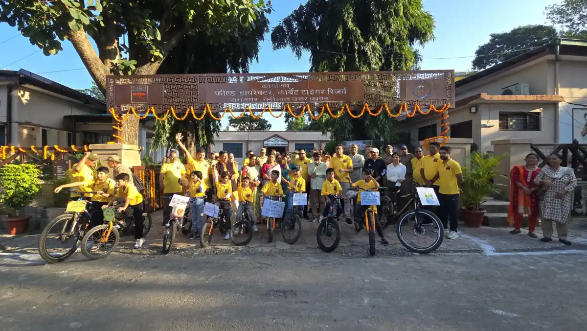 कार्बेट टाइगर रिजर्व में वन्यप्राणी सप्ताह-2026 के अंतर्गत संकल्प बैनर, जन-जागरूकता साइकिलथॉन एवं वन्यजीव कोरीडोर संरक्षण पर चर्चा कार्यक्रम आयोजित